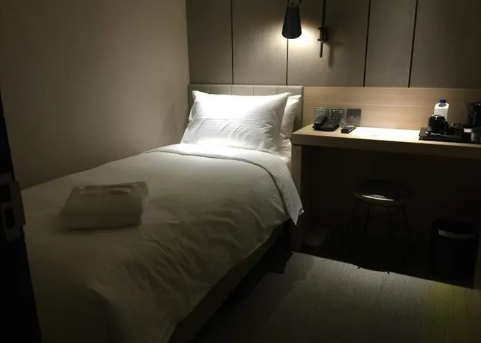 Aerotel Cebu 3* マクタン
